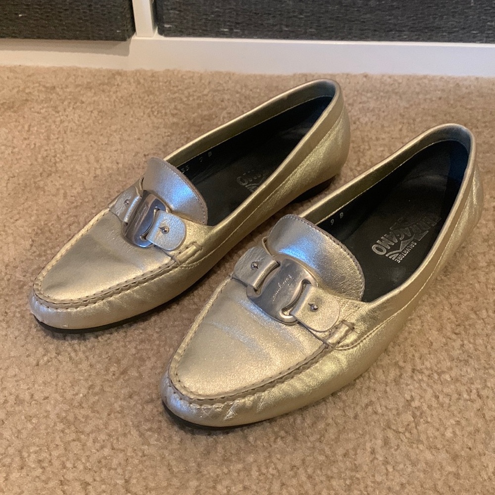 Ferragamo Gold Driving Shoes 9B